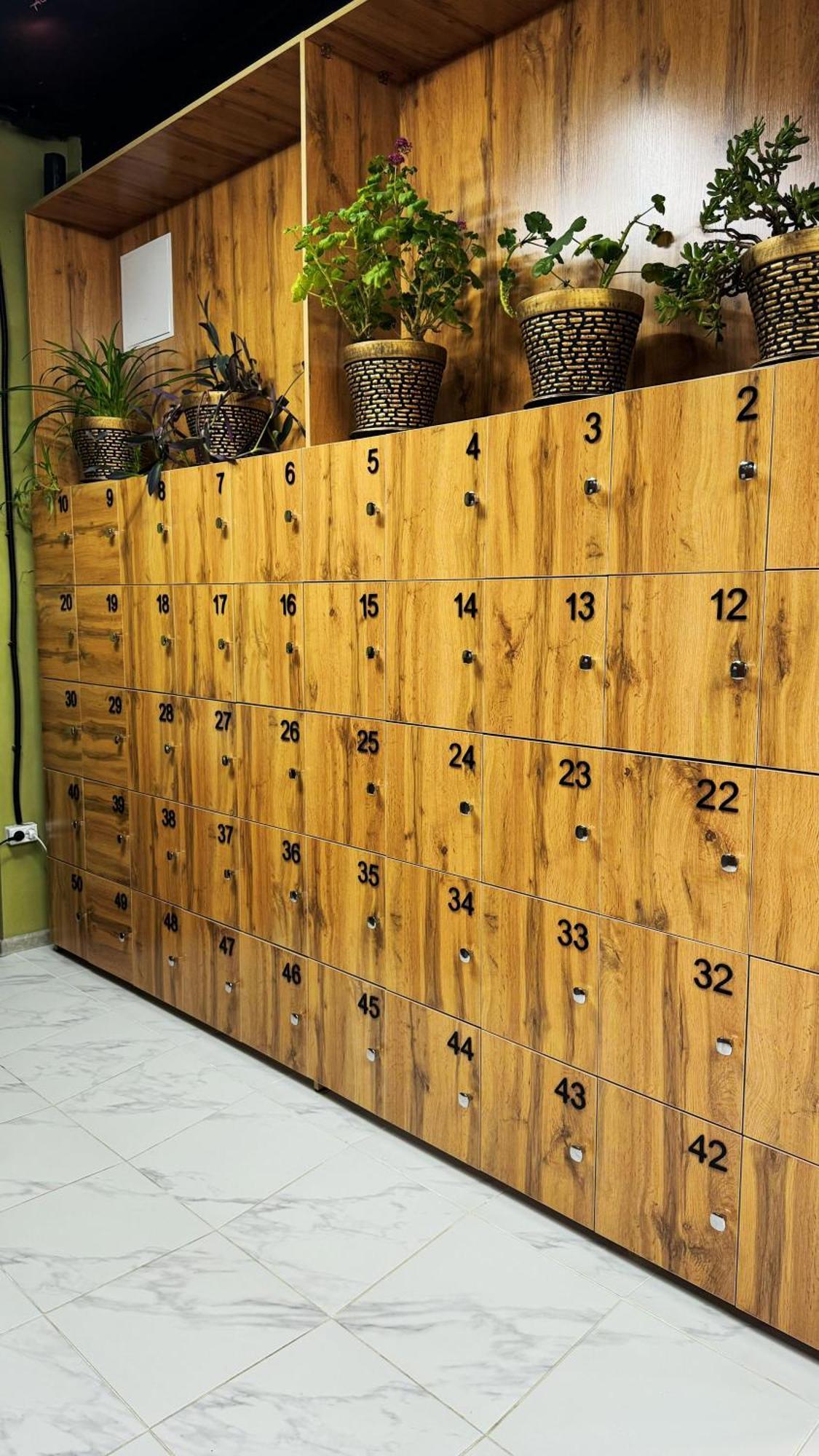 Hostel Kochevnik Capsule Hotel อัลมาตี ภายนอก รูปภาพ