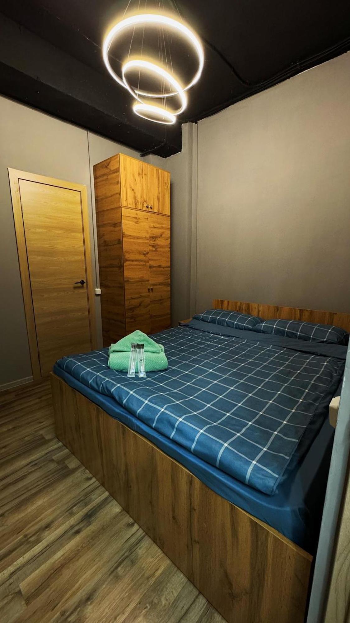 Hostel Kochevnik Capsule Hotel อัลมาตี ภายนอก รูปภาพ