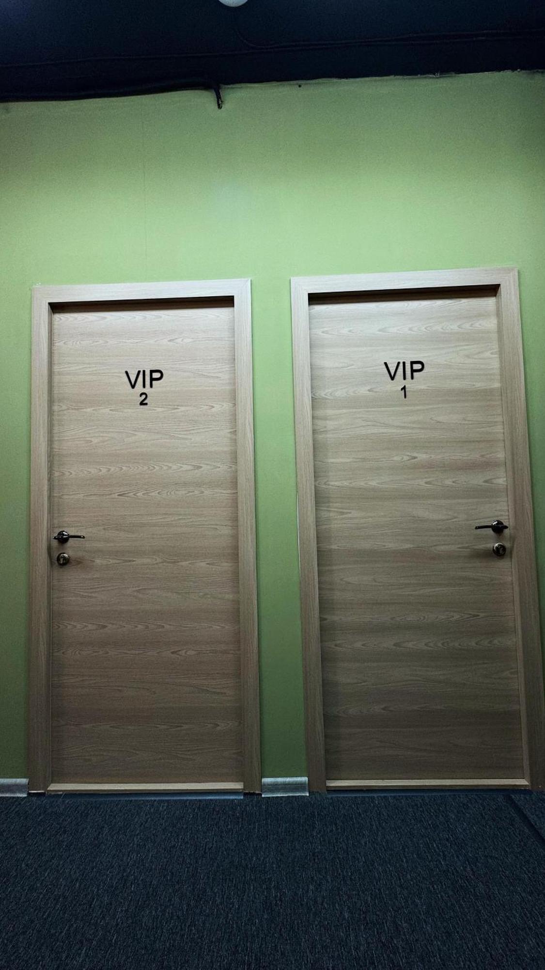 Hostel Kochevnik Capsule Hotel อัลมาตี ภายนอก รูปภาพ