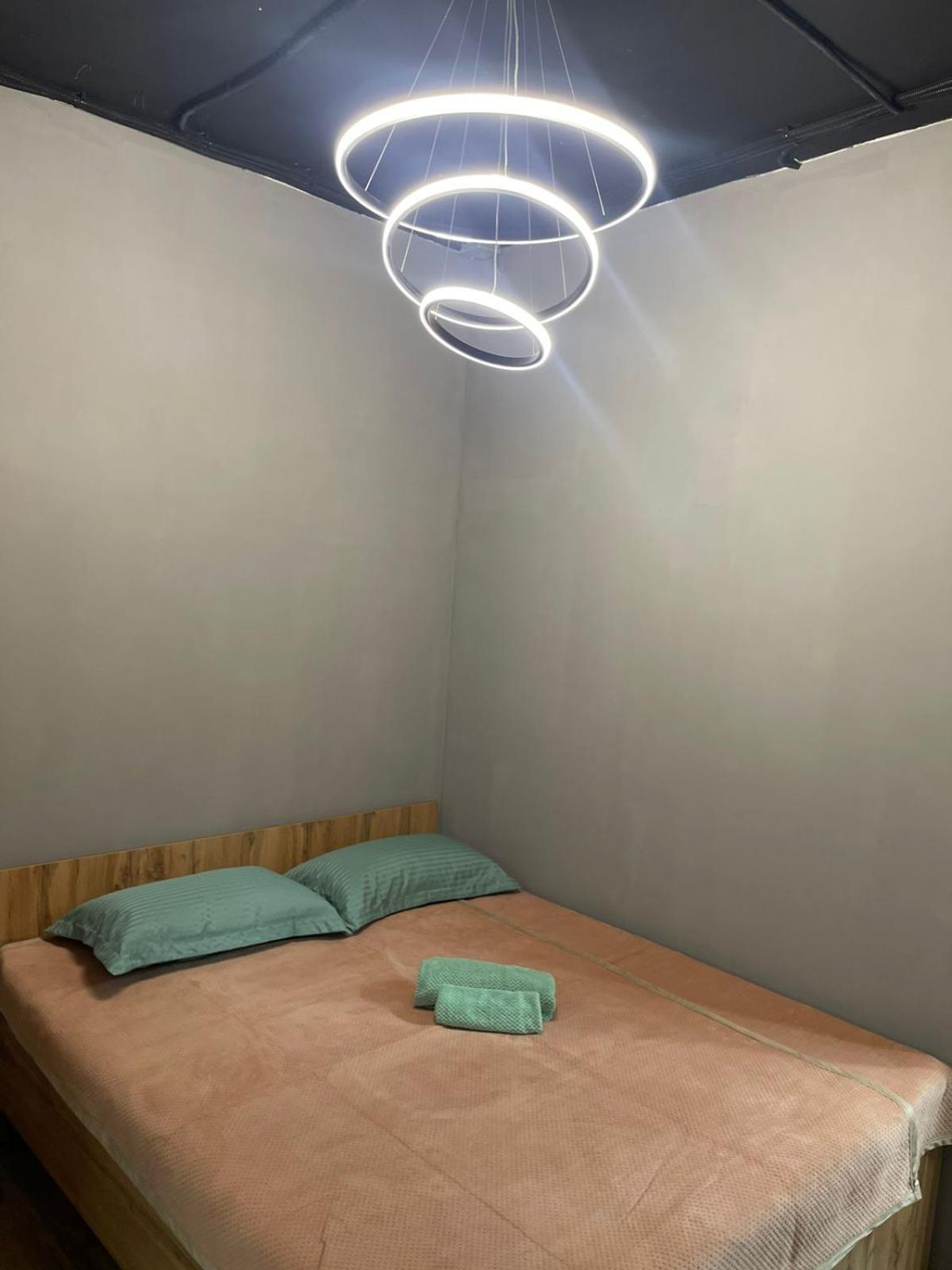 Hostel Kochevnik Capsule Hotel อัลมาตี ภายนอก รูปภาพ