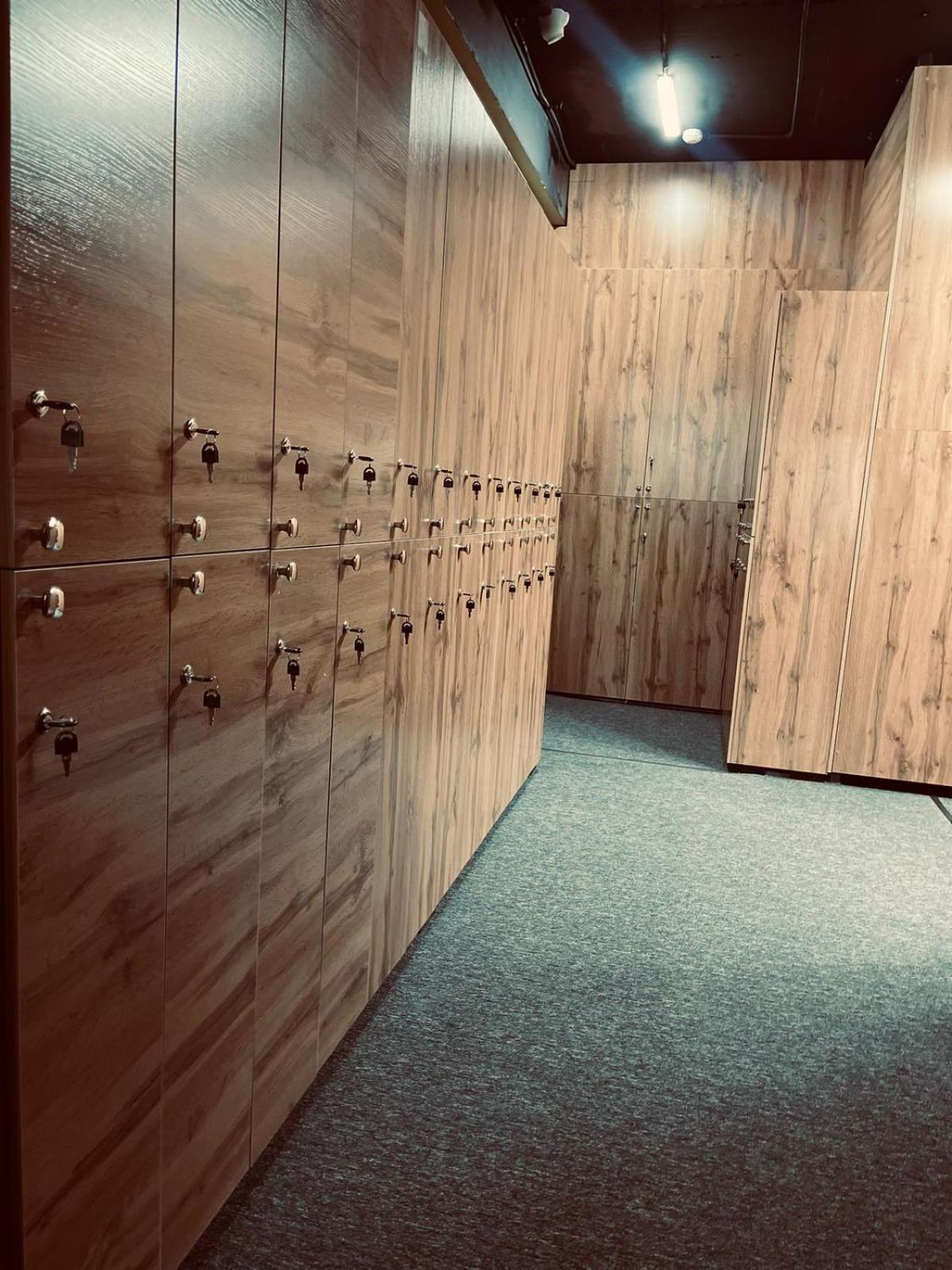 Hostel Kochevnik Capsule Hotel อัลมาตี ภายนอก รูปภาพ
