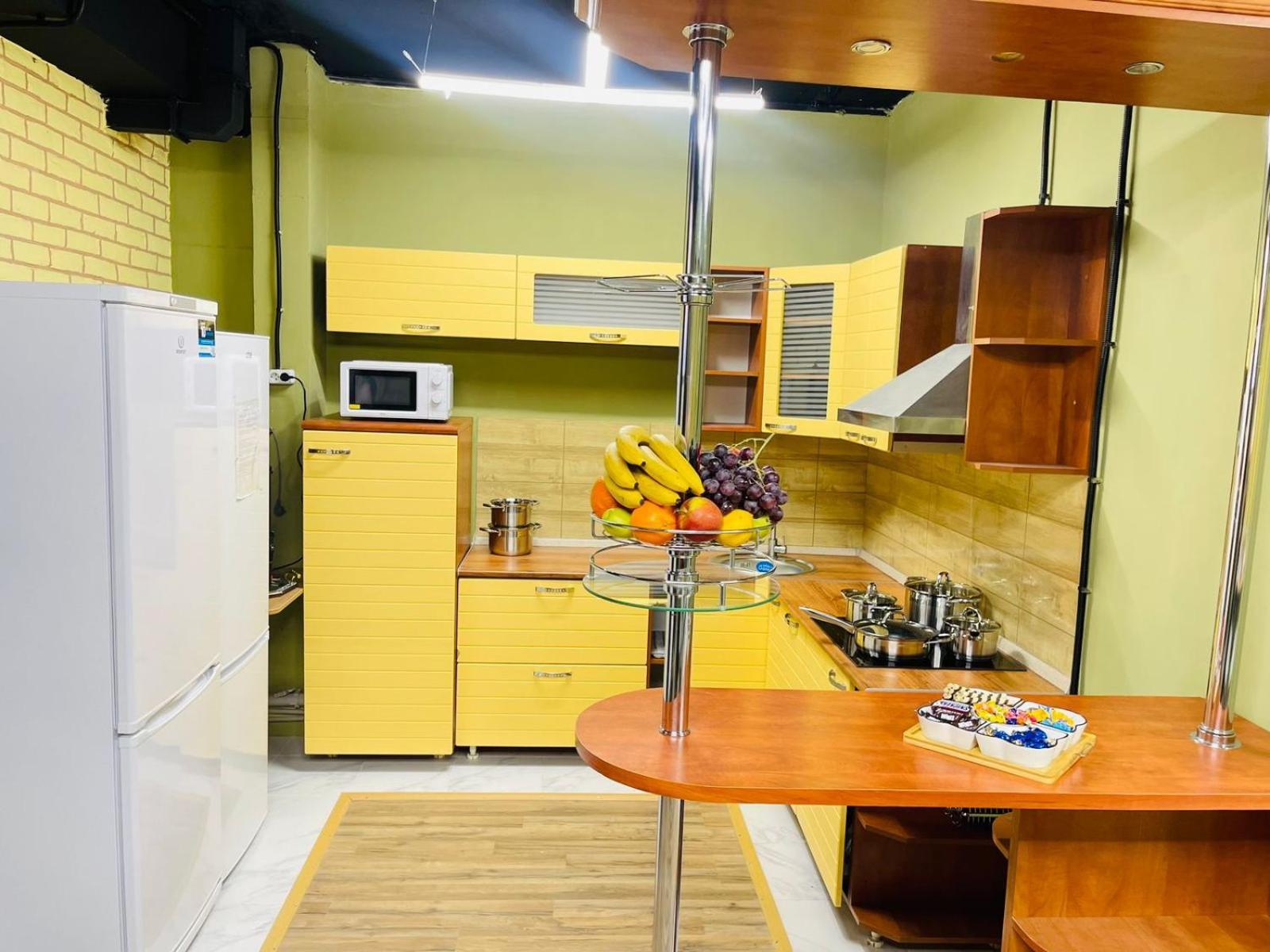 Hostel Kochevnik Capsule Hotel อัลมาตี ภายนอก รูปภาพ