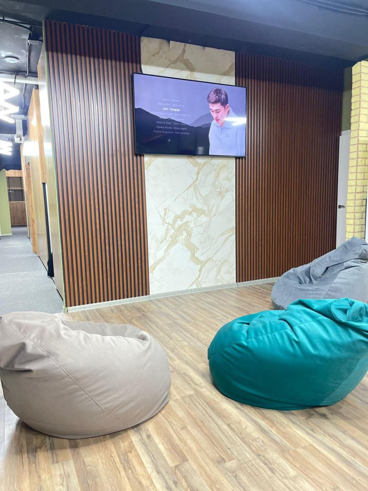 Hostel Kochevnik Capsule Hotel อัลมาตี ภายนอก รูปภาพ